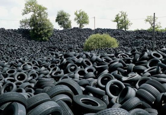 o que fazer com pneus velhos