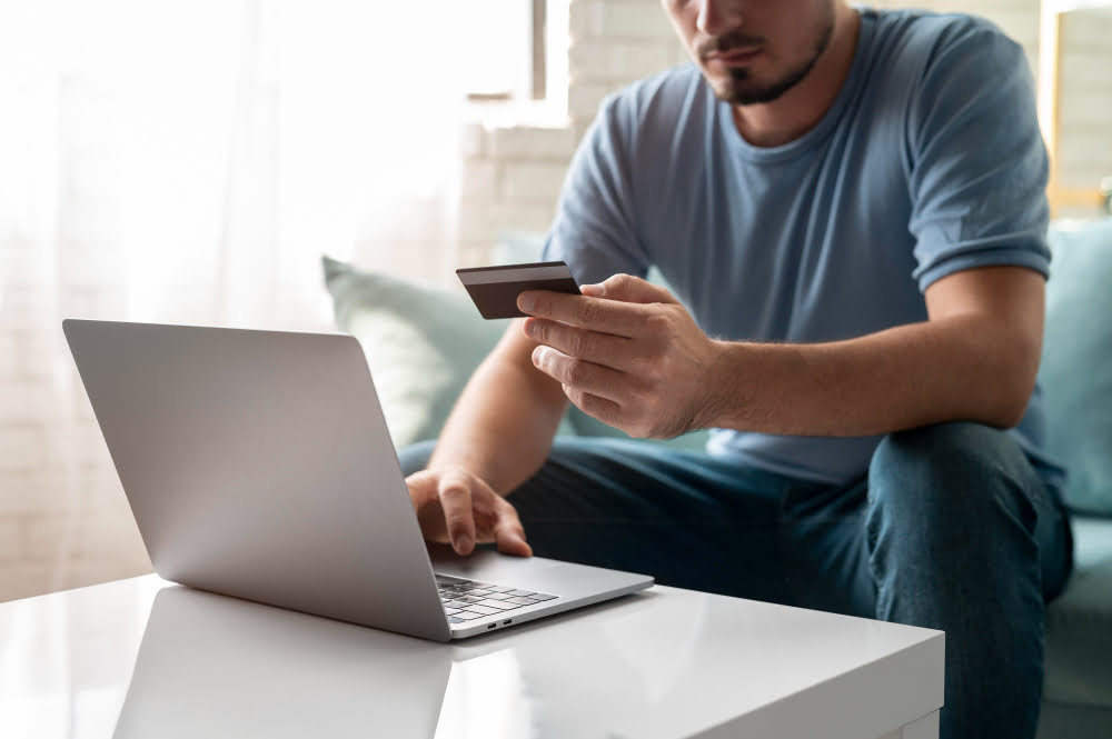 7 vantagens de comprar pela internet 1 comprar pela internet
