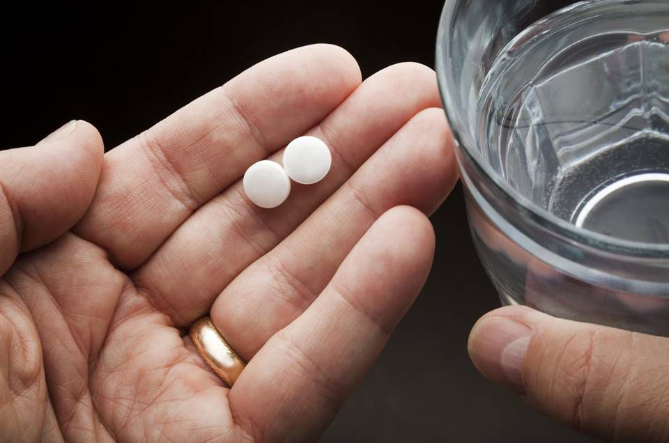 Os Desafios e Benefícios da Automedicação Responsável: Um Guia para Pacientes 1 Os Desafios e Beneficios da Automedicacao Responsavel Um Guia para Pacientes